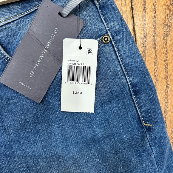 NWT NYDJ Flare Jeans Light Blue 8 - Picture 10 of 11
